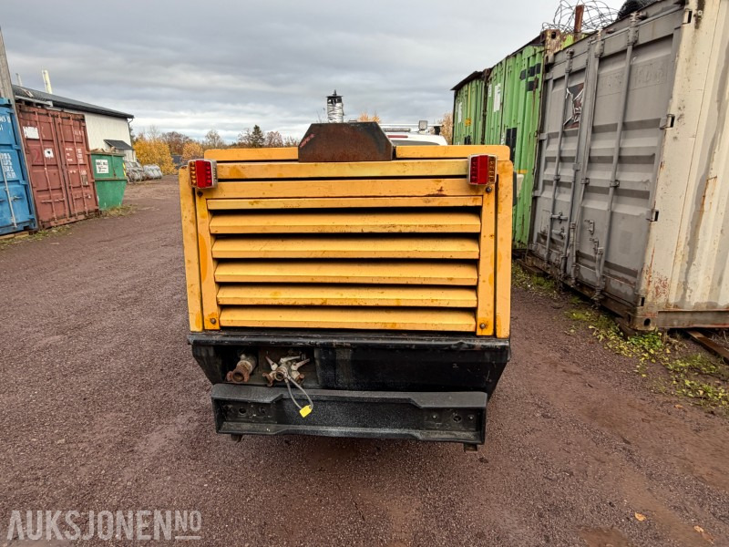 2001 Atlas copco kompressor - Građevinska oprema: slika 4 2001 Atlas copco kompressor - Građevinska oprema: slika 4
