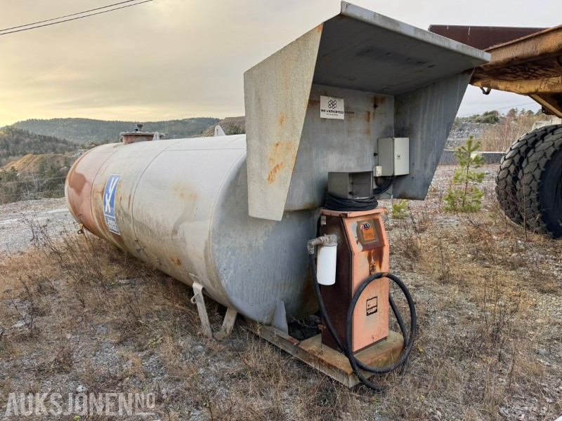 2002 Dieseltank med pumpe - Građevinska oprema: slika 3 2002 Dieseltank med pumpe - Građevinska oprema: slika 3