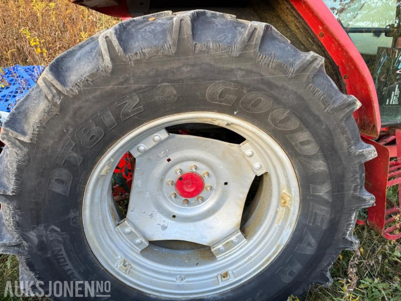 Traktor 2002 McCormick C100 m/Fronthydraulikk: slika 18 Traktor 2002 McCormick C100 m/Fronthydraulikk: slika 18