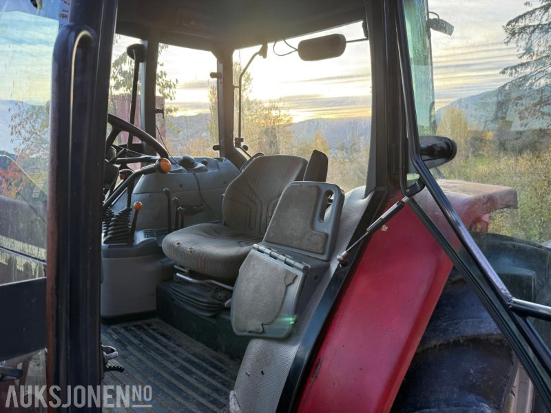 Traktor 2002 McCormick C100 m/Fronthydraulikk: slika 10 Traktor 2002 McCormick C100 m/Fronthydraulikk: slika 10