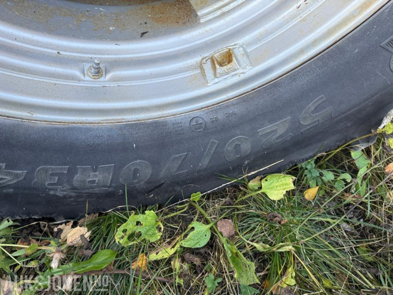 Traktor 2002 McCormick C100 m/Fronthydraulikk: slika 17 Traktor 2002 McCormick C100 m/Fronthydraulikk: slika 17