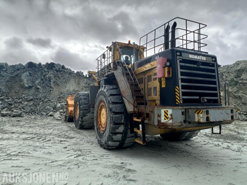 2003 Komatsu WA800-3 Hjullaster med 11 m3 skuffe - Spakstyring- Sertifisert til mai 2026 - Utovarivač točkaš: slika 3 2003 Komatsu WA800-3 Hjullaster med 11 m3 skuffe - Spakstyring- Sertifisert til mai 2026 - Utovarivač točkaš: slika 3