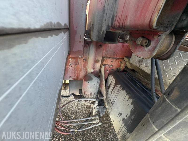 Kamion sa dizalicom 2004 Iveco 120E24 EUROCARGO kranbil - registrert for 5 sitteplasser: slika 16 Kamion sa dizalicom 2004 Iveco 120E24 EUROCARGO kranbil - registrert for 5 sitteplasser: slika 16