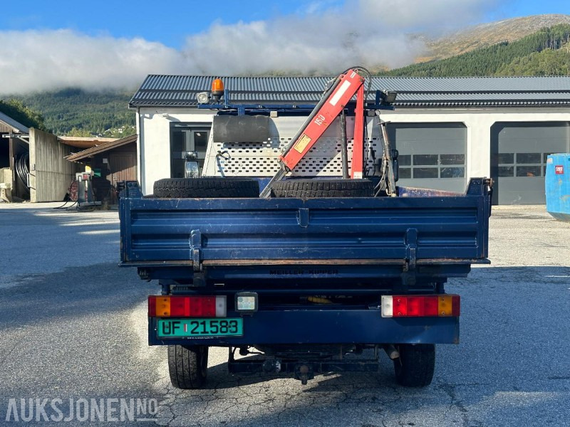2004 Mercedes-Benz 313 CDI SPRINTER 2.1-129 D - 4X4 - Kran - Tippkasse - 173782 km - Dostavno vozilo s ravnom platformom: slika 4 2004 Mercedes-Benz 313 CDI SPRINTER 2.1-129 D - 4X4 - Kran - Tippkasse - 173782 km - Dostavno vozilo s ravnom platformom: slika 4