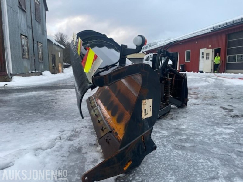 2004 Tellefsdal D-plow Snøplog 3000 m/ BM feste - Građevinska oprema: slika 5 2004 Tellefsdal D-plow Snøplog 3000 m/ BM feste - Građevinska oprema: slika 5