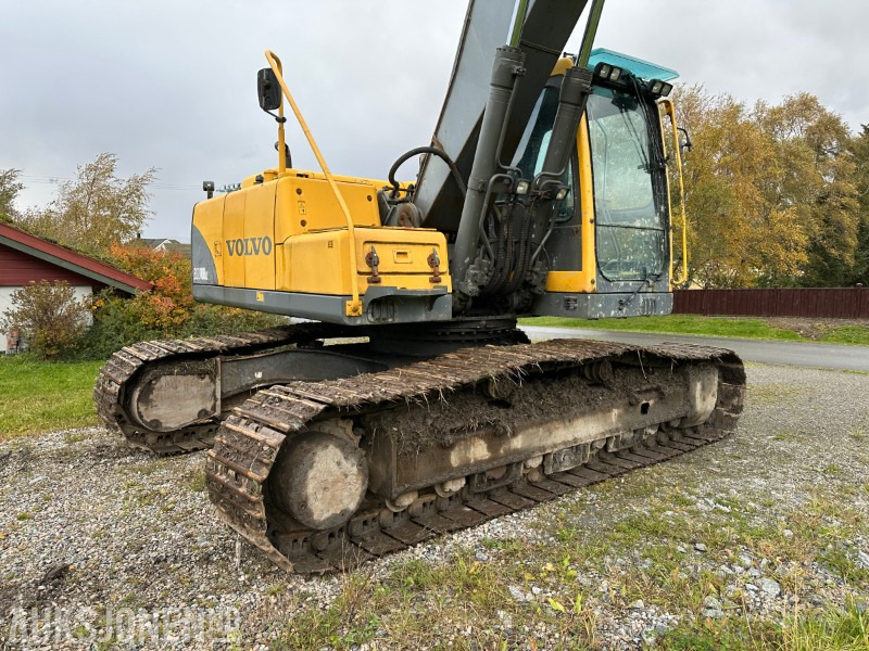 2004 Volvo EC210BLC - sertifisert, lang og kort bom og flere skuffer - Bager: slika 5 2004 Volvo EC210BLC - sertifisert, lang og kort bom og flere skuffer - Bager: slika 5