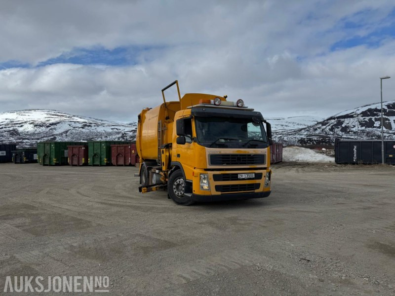 2004 Volvo FM-9 4X2 Komprimator - Sidelaster - 247983KM - Kamion za smeće: slika 2 2004 Volvo FM-9 4X2 Komprimator - Sidelaster - 247983KM - Kamion za smeće: slika 2