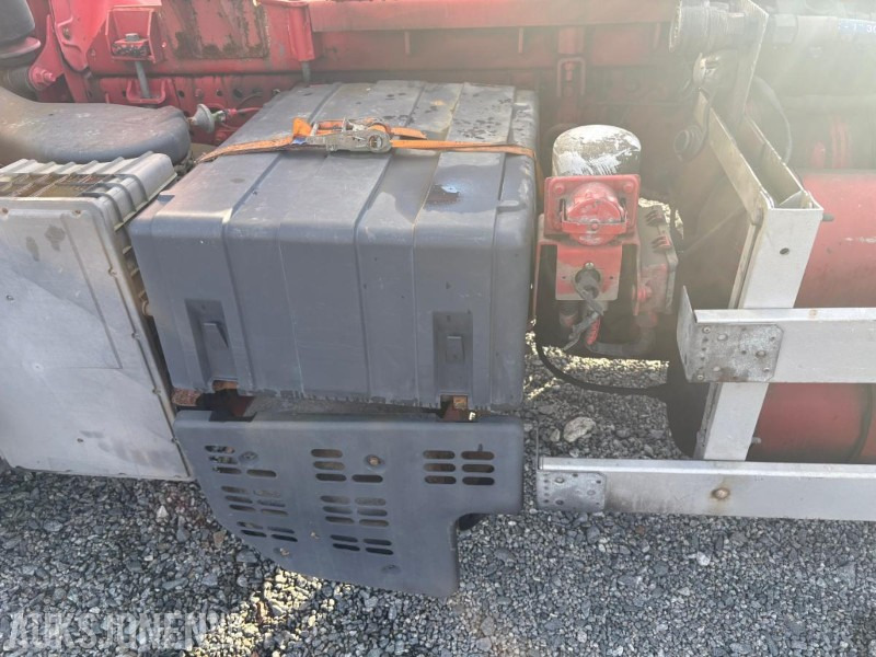 Kamion sa hidrauličnom kukom 2005 Iveco 260S48 krokløft: slika 18