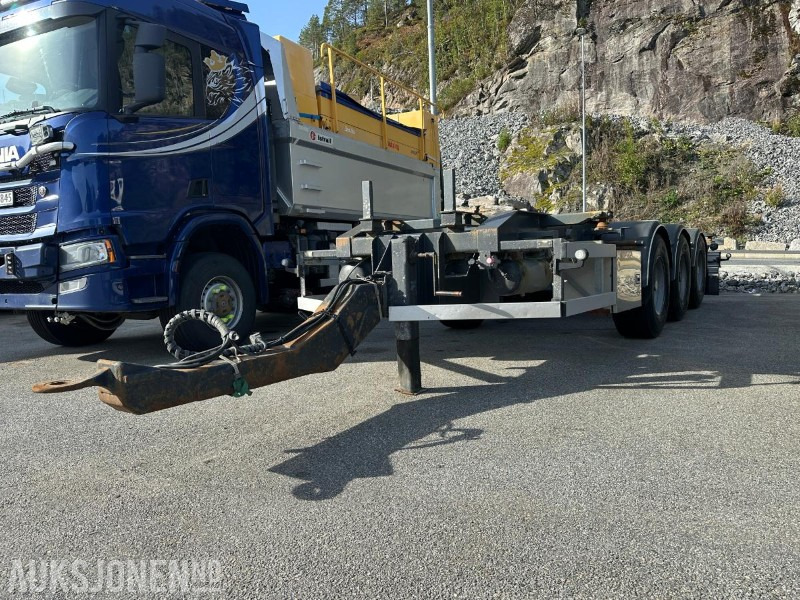 2005 Nor slep PHV 24C - 3 akslet 20 fots Containertralle - EU Godkjent - Prikolica za prevoz kontejnera/ Prikolica sa promenjivim sandukom: slika 1 2005 Nor slep PHV 24C - 3 akslet 20 fots Containertralle - EU Godkjent - Prikolica za prevoz kontejnera/ Prikolica sa promenjivim sandukom: slika 1