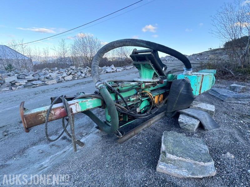 2006 IR Montabert boretårn CPA 225 - HC 40 hammer - Nytt S70 feste i 2022 - Ilmeg støvsuger - kompressor - Veliki kamon za bušenje: slika 4 2006 IR Montabert boretårn CPA 225 - HC 40 hammer - Nytt S70 feste i 2022 - Ilmeg støvsuger - kompressor - Veliki kamon za bušenje: slika 4