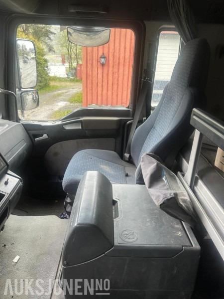 Lizing  2007 MAN TGA 26.440 6X2-2 BL 2007 MAN TGA 26.440 6X2-2 BL: slika 18