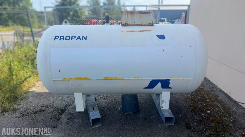 2007 Propantank 2.7 m³ Stasjonær - Građevinska oprema: slika 5 2007 Propantank 2.7 m³ Stasjonær - Građevinska oprema: slika 5