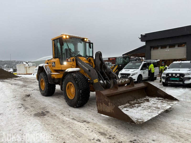 2007 Volvo L70F - Pusseskuffe - 9668t - Sentralsmøring - Utovarivač točkaš: slika 4 2007 Volvo L70F - Pusseskuffe - 9668t - Sentralsmøring - Utovarivač točkaš: slika 4