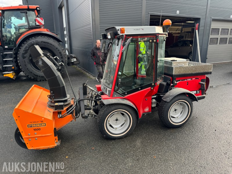 2010 Antonio Carraro Superparc 4400 HST MED SNØFRESER, KOST OG STRØKASSE - Traktor: slika 1 2010 Antonio Carraro Superparc 4400 HST MED SNØFRESER, KOST OG STRØKASSE - Traktor: slika 1
