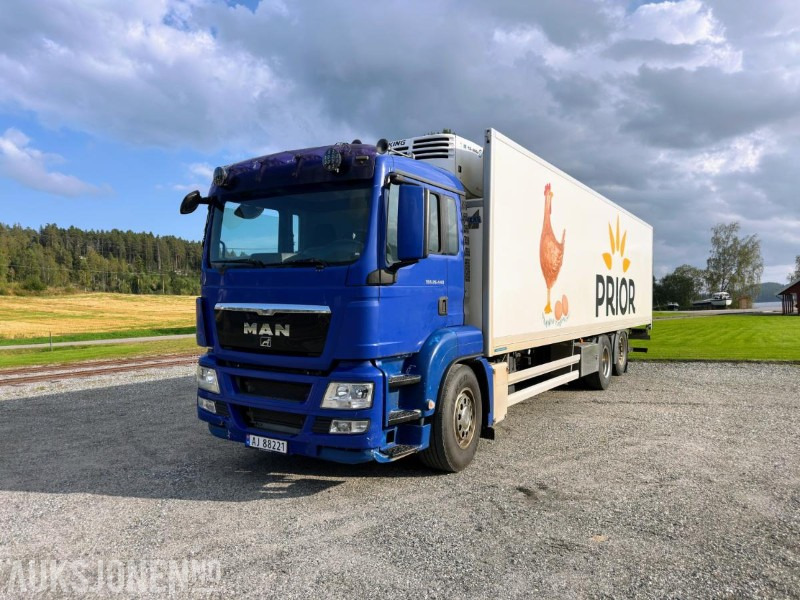 2010 MAN TGX 26.440 6x2 Skapbil | Thermo King TS-600E aggregat | Zepro bakløft - Kamion sa zatvorenim sandukom: slika 1 2010 MAN TGX 26.440 6x2 Skapbil | Thermo King TS-600E aggregat | Zepro bakløft - Kamion sa zatvorenim sandukom: slika 1