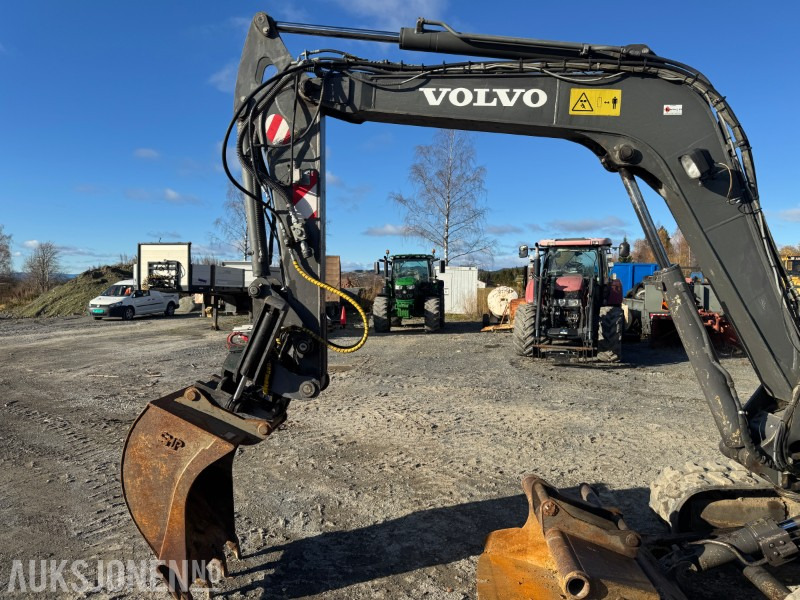 2011 Volvo EC55C GRAVEMNASKON MED 2 SKUFFER - Bager: slika 3 2011 Volvo EC55C GRAVEMNASKON MED 2 SKUFFER - Bager: slika 3