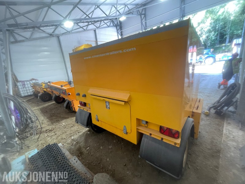 2012 Chieftain Strøvogn / Saltspreder – 2012-modell - Građevinska oprema: slika 4 2012 Chieftain Strøvogn / Saltspreder – 2012-modell - Građevinska oprema: slika 4