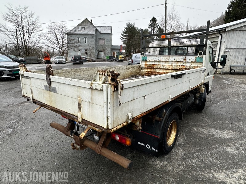 2012 Mitsubishi Fuso Canter 7C15 3-veis tipp, 126125km - Kamion sa tovarnim sandukom: slika 5 2012 Mitsubishi Fuso Canter 7C15 3-veis tipp, 126125km - Kamion sa tovarnim sandukom: slika 5