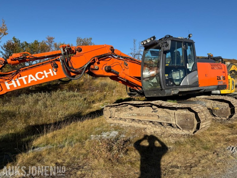 2013 Hitachi Zaxis 210LC - Bager: slika 2 2013 Hitachi Zaxis 210LC - Bager: slika 2
