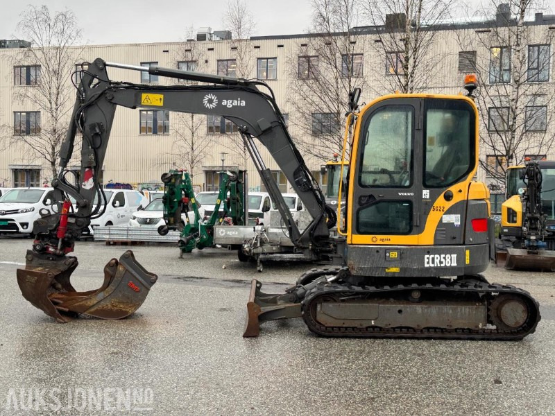 2013 Volvo ECR58 mnigraver med 3 skuffer & Indexator tiltrotator 6294T - Mini bager: slika 2 2013 Volvo ECR58 mnigraver med 3 skuffer & Indexator tiltrotator 6294T - Mini bager: slika 2