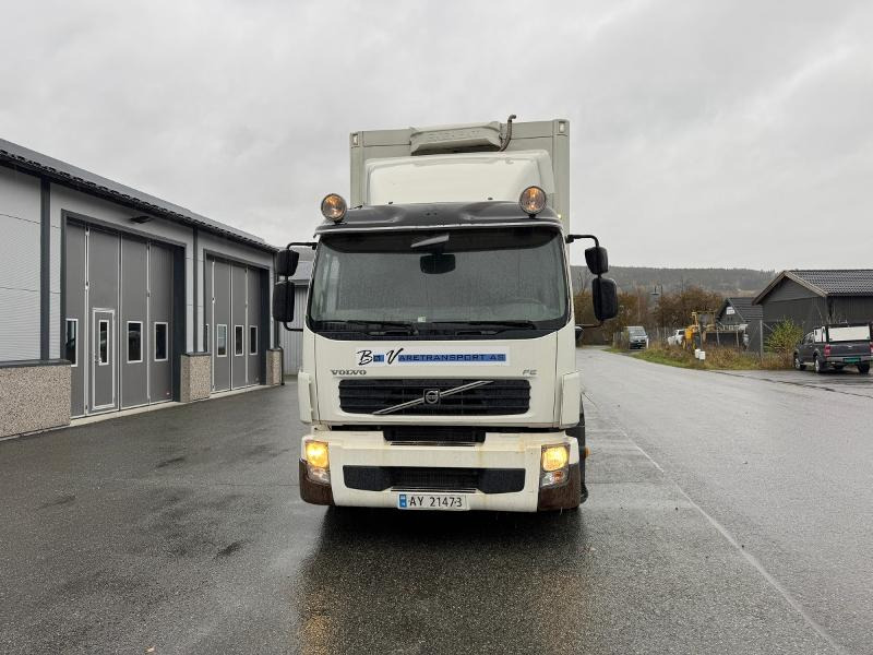 2013 Volvo FE Skapbil - Full sideåpning - Løftelem - Kamion sa zatvorenim sandukom: slika 2 2013 Volvo FE Skapbil - Full sideåpning - Løftelem - Kamion sa zatvorenim sandukom: slika 2