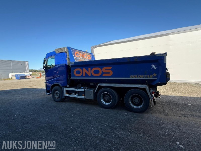 2014 VOLVO FH540 6X4 Tippbil - EURO 6 - 324439KM - Istovarivač: slika 3 2014 VOLVO FH540 6X4 Tippbil - EURO 6 - 324439KM - Istovarivač: slika 3