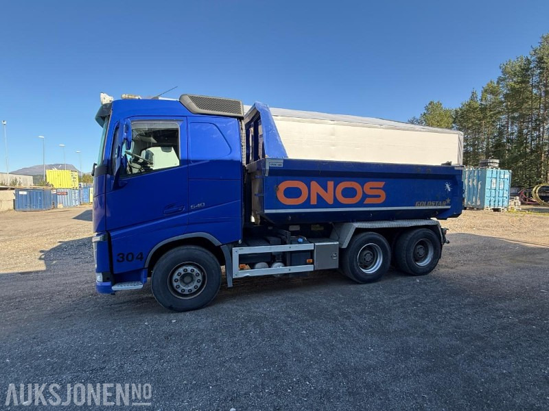 2014 VOLVO FH540 6X4 Tippbil - EURO 6 - 324439KM - Istovarivač: slika 2 2014 VOLVO FH540 6X4 Tippbil - EURO 6 - 324439KM - Istovarivač: slika 2