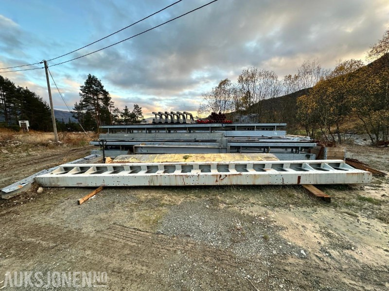 2014 Varioguard Tungsikring - komplett parti 161 rette elementer + 6 endeelementer - Građevinska oprema: slika 4 2014 Varioguard Tungsikring - komplett parti 161 rette elementer + 6 endeelementer - Građevinska oprema: slika 4