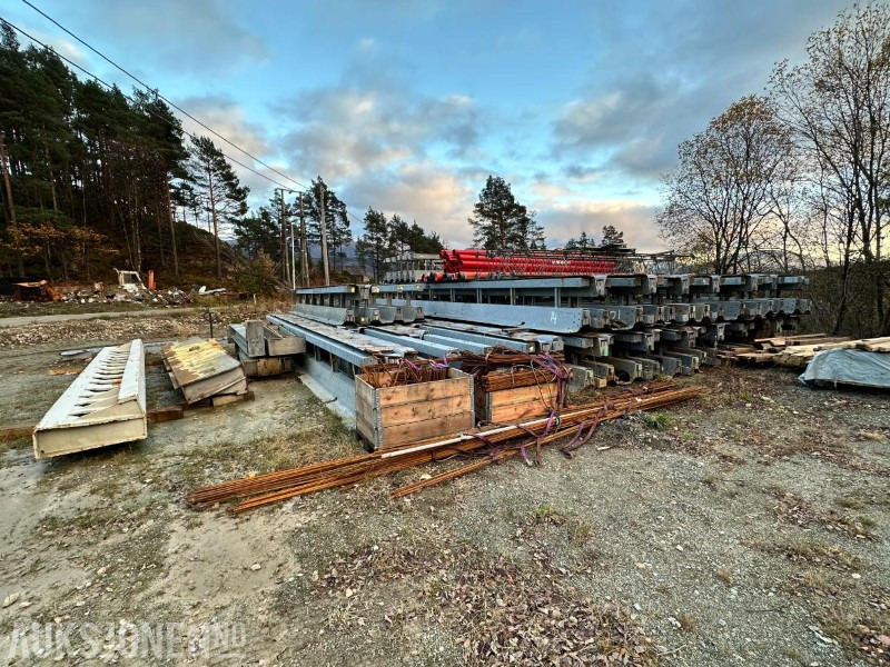 2014 Varioguard Tungsikring - komplett parti 161 rette elementer + 6 endeelementer - Građevinska oprema: slika 1 2014 Varioguard Tungsikring - komplett parti 161 rette elementer + 6 endeelementer - Građevinska oprema: slika 1