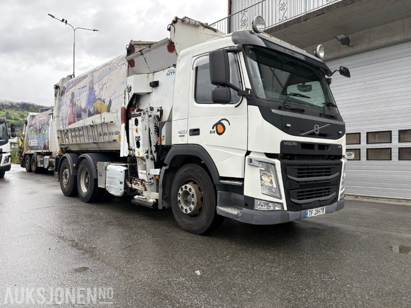 2014 Volvo FM420 EURO 6 sidelaster / komprimatorbil / renovasjonsbil - leveres med ny EU godkjenning - Kamion za smeće: slika 2 2014 Volvo FM420 EURO 6 sidelaster / komprimatorbil / renovasjonsbil - leveres med ny EU godkjenning - Kamion za smeće: slika 2