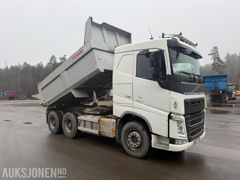 2015 VOLVO FH540 6X4 Euro6 TIPPBIL SERVICEHISTORIKK ZETTERBERG PÅBYGG. - Istovarivač: slika 2 2015 VOLVO FH540 6X4 Euro6 TIPPBIL SERVICEHISTORIKK ZETTERBERG PÅBYGG. - Istovarivač: slika 2