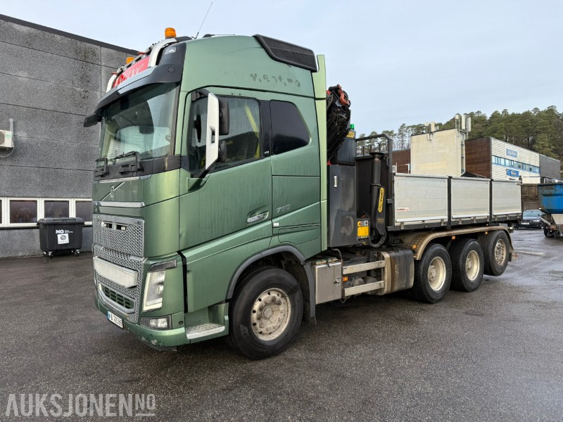 2015 Volvo FH16 750 8x4 / EURO 6 / Palfinger PK27002 SH Kran / Tipp / Fullutstyrt - Kamion sa dizalicom: slika 2 2015 Volvo FH16 750 8x4 / EURO 6 / Palfinger PK27002 SH Kran / Tipp / Fullutstyrt - Kamion sa dizalicom: slika 2