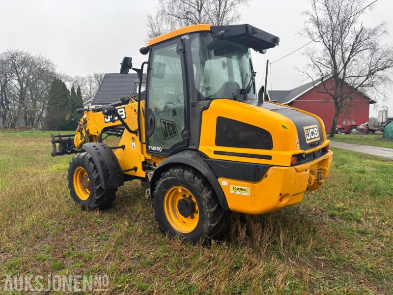 2016 JCB TM 220 AGRI - Utovarivač točkaš: slika 4 2016 JCB TM 220 AGRI - Utovarivač točkaš: slika 4