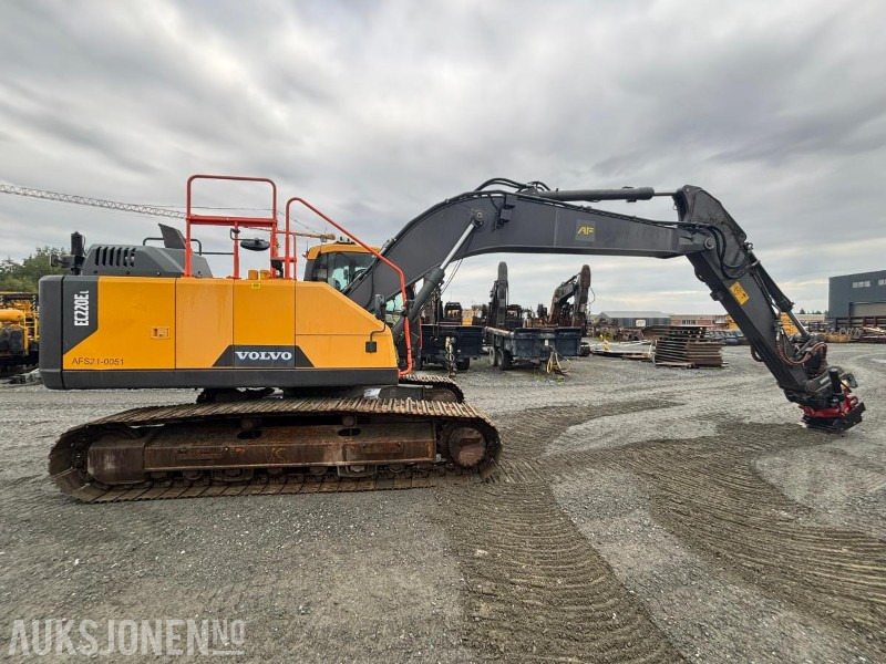 Bager 2016 Volvo EC220EL gravemaskin: slika 6