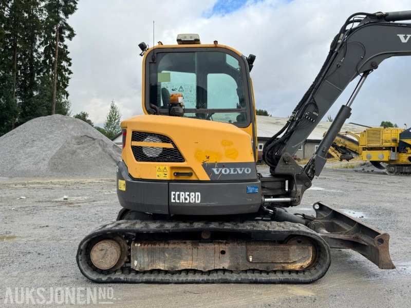 2016 Volvo ecr58d beltegraver 4301t, tiltrotator, pusseskuff,steinskuff - Mini bager: slika 3 2016 Volvo ecr58d beltegraver 4301t, tiltrotator, pusseskuff,steinskuff - Mini bager: slika 3