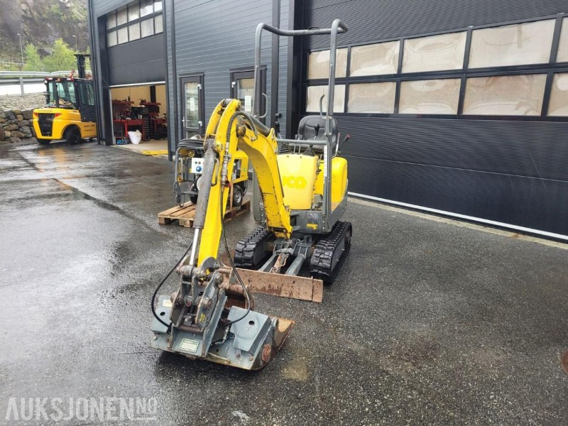 2016 Wacker Neuson 803 Dual Power, 2 skuffer, Elektro-hydraulisk aggregat (HPU) - Mini bager: slika 5 2016 Wacker Neuson 803 Dual Power, 2 skuffer, Elektro-hydraulisk aggregat (HPU) - Mini bager: slika 5