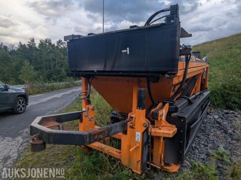 2017 Doppstadt HS-401 Selector Sikt - Kun 80 timer - Hydraulisk drift og magnetbånd - Sito: slika 2 2017 Doppstadt HS-401 Selector Sikt - Kun 80 timer - Hydraulisk drift og magnetbånd - Sito: slika 2