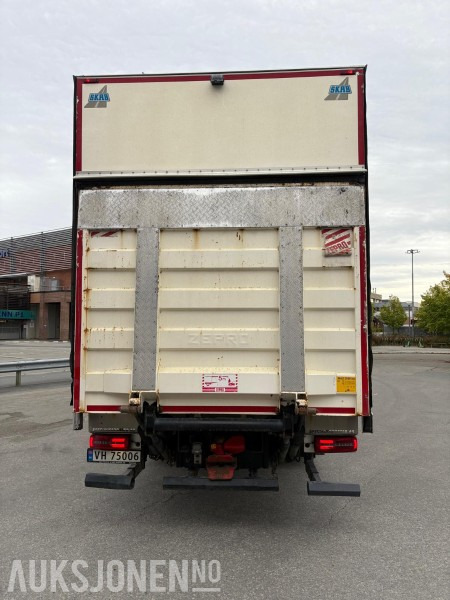 2017 MAN TGX 26.560 6x2 skapbil - kjøl/frys - Kamion sa zatvorenim sandukom: slika 5 2017 MAN TGX 26.560 6x2 skapbil - kjøl/frys - Kamion sa zatvorenim sandukom: slika 5