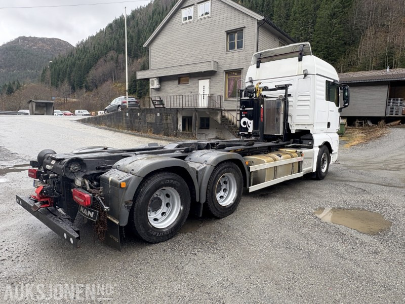2017 MAN TGX 650 krokløft - KUN 127 766 km - 21 tonn kapasitet på krok - Kamion sa hidrauličnom kukom: slika 2 2017 MAN TGX 650 krokløft - KUN 127 766 km - 21 tonn kapasitet på krok - Kamion sa hidrauličnom kukom: slika 2