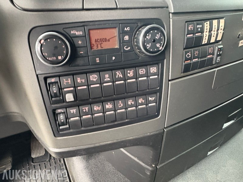 2017 MAN TGX 650 krokløft - KUN 127 766 km - 21 tonn kapasitet på krok - Kamion sa hidrauličnom kukom: slika 3 2017 MAN TGX 650 krokløft - KUN 127 766 km - 21 tonn kapasitet på krok - Kamion sa hidrauličnom kukom: slika 3