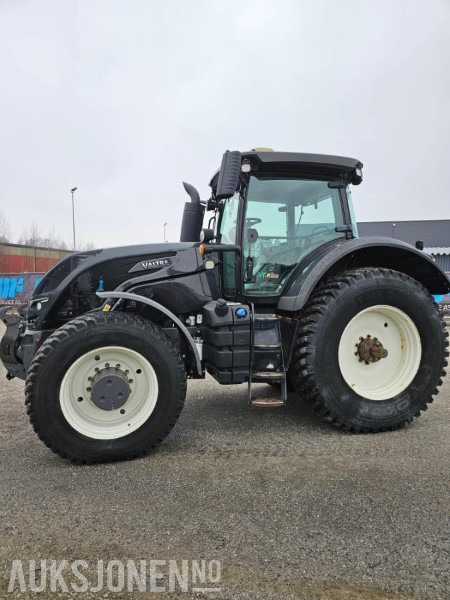 Traktor 2017 Valtra S374: slika 17 Traktor 2017 Valtra S374: slika 17