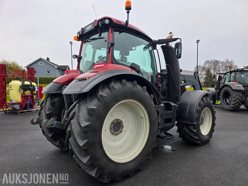 2017 Valtra T234 Traktor Med ISOBUS og frontlaster. - Traktor: slika 4 2017 Valtra T234 Traktor Med ISOBUS og frontlaster. - Traktor: slika 4