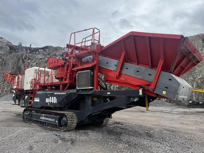 2018 Sandvik UH440i mobil konknuser - cone crusher - Konusna drobilica, Sito: slika 3 2018 Sandvik UH440i mobil konknuser - cone crusher - Konusna drobilica, Sito: slika 3