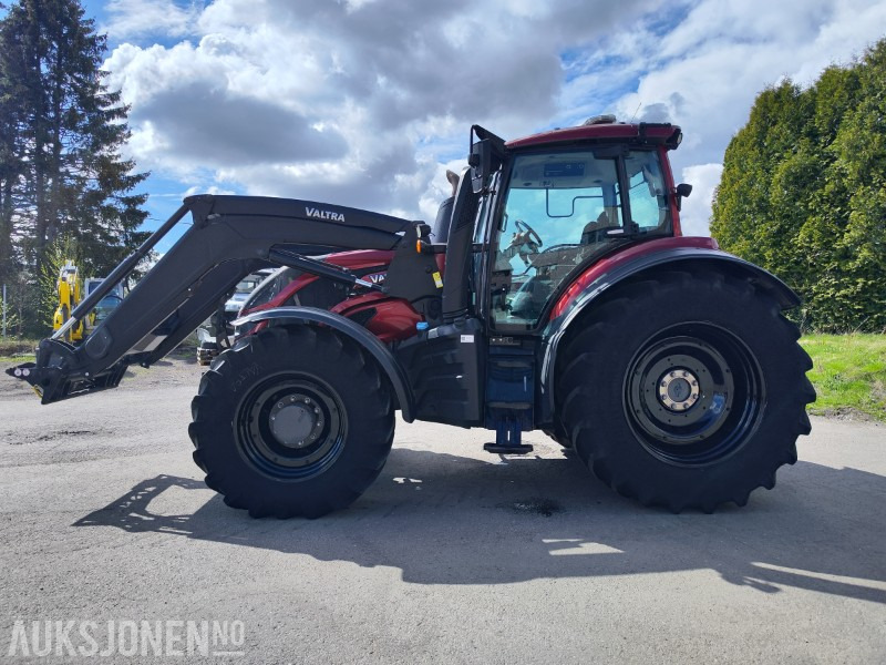 2018 Valtra T234 Direct med Valtra Ålø frontlaster - 50 km/t - Traktor: slika 1 2018 Valtra T234 Direct med Valtra Ålø frontlaster - 50 km/t - Traktor: slika 1