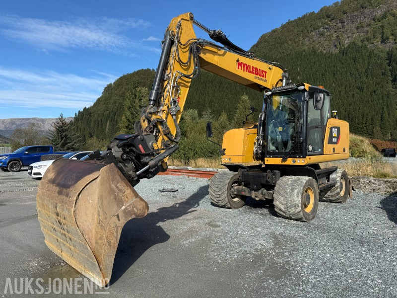 2018 Velholdt Cat M318F Hjulgraver med OilQuick Rototilt R6, 9577 timer - Bager: slika 2 2018 Velholdt Cat M318F Hjulgraver med OilQuick Rototilt R6, 9577 timer - Bager: slika 2