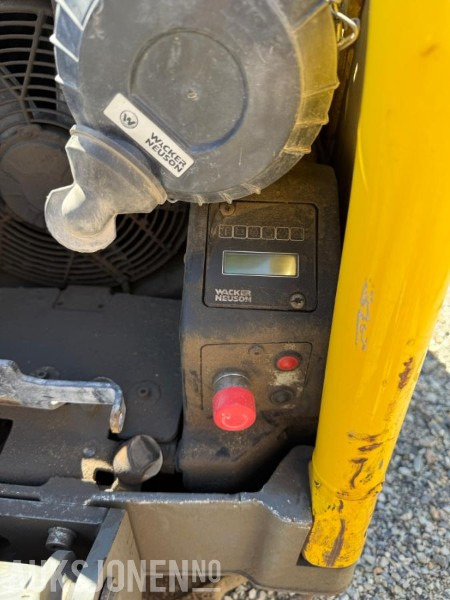2018 Wacker Neuson DPU80 vibroplate / 771kg - Valjak: slika 4 2018 Wacker Neuson DPU80 vibroplate / 771kg - Valjak: slika 4