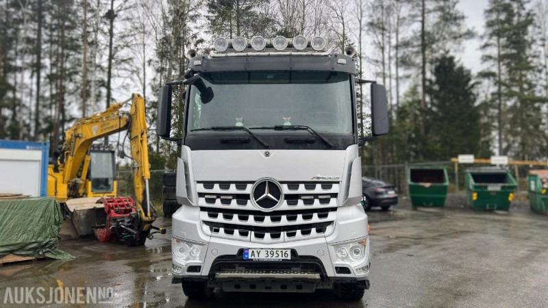 2019 Mercedes-Benz AROCS 963-2-E 6x4 Tippbil med høytløftende baklem og kontinuerlig hydraulikkpumping - Istovarivač: slika 2 2019 Mercedes-Benz AROCS 963-2-E 6x4 Tippbil med høytløftende baklem og kontinuerlig hydraulikkpumping - Istovarivač: slika 2