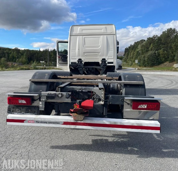 2020 Scania R580 6X2 CHASSIS - 570.526 KM/VBG/HELLUFT - Kamion sa golom šasijom i zatvorenom kabinom: slika 4 2020 Scania R580 6X2 CHASSIS - 570.526 KM/VBG/HELLUFT - Kamion sa golom šasijom i zatvorenom kabinom: slika 4