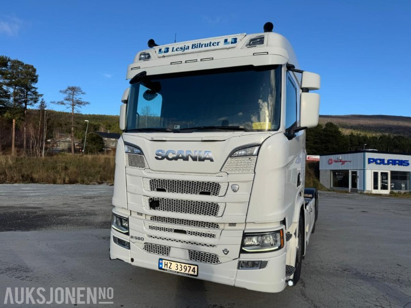 2020 Scania R580 CHASSIS, V8, EURO 6, SVING AKSEL 3, DIESELVARMER, - Kamion sa golom šasijom i zatvorenom kabinom: slika 2 2020 Scania R580 CHASSIS, V8, EURO 6, SVING AKSEL 3, DIESELVARMER, - Kamion sa golom šasijom i zatvorenom kabinom: slika 2