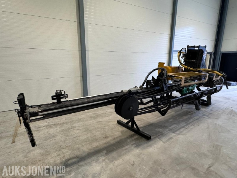 2020 Stone Power SD32 Boretårn for gravemaskin - Montabert HC50 hammer - Med fjernstyring - Veliki kamon za bušenje: slika 4 2020 Stone Power SD32 Boretårn for gravemaskin - Montabert HC50 hammer - Med fjernstyring - Veliki kamon za bušenje: slika 4